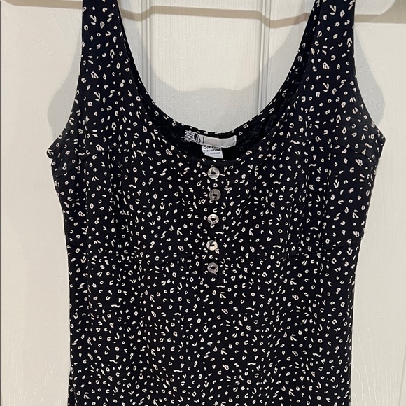 Volcom Black and White Dress - Picture 2 of 15